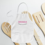 Mamma Little Helper Girl's Namn Kids' Apron Barnförkläde<br><div class="desc">Unga flickor kärlek för att hjälpa deras mamma i köket! Redigera barnets namn på det här barnets storleka ovansida. Lettering är rosa. Du kan anpassa texten ytterligare om du vill ändra färg.</div>