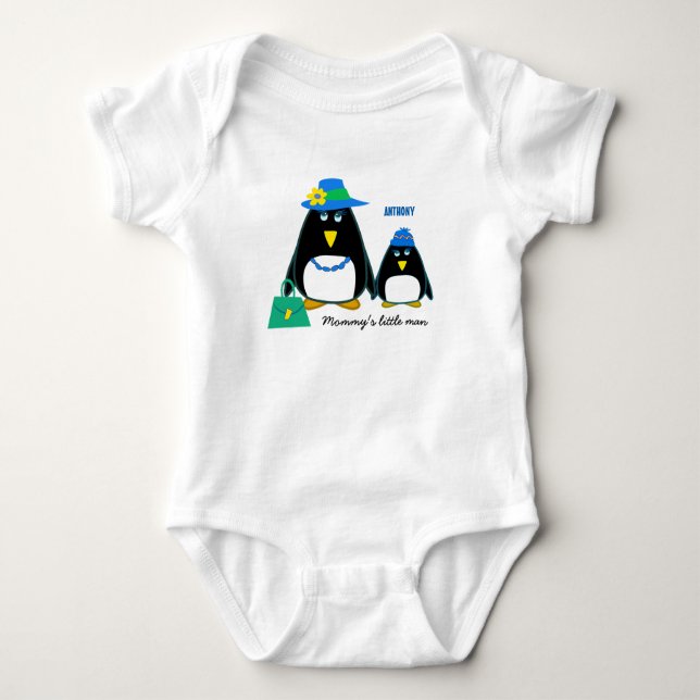 Mamma Little Man. Little Penguin Baby BodyKostymer T Shirt (Framsida)