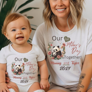 Mamma matchande panda vår första Mor-dag tillsamma T Shirt