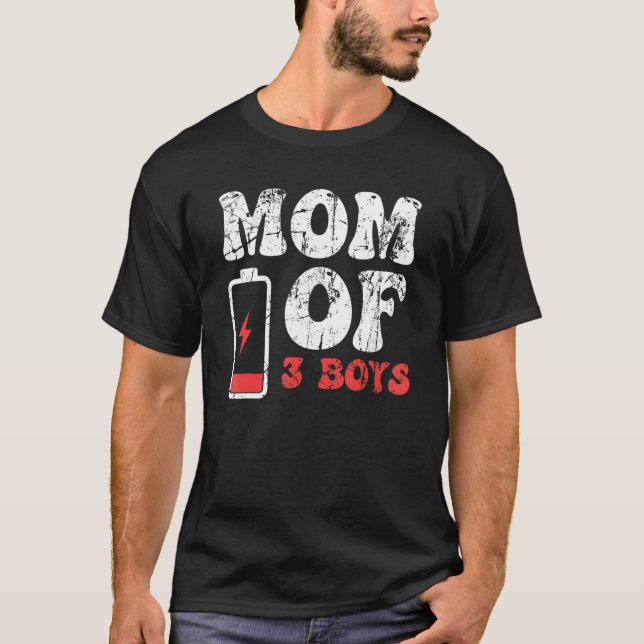 Mamma med 3 pojkar Mors dag T Shirt (Framsida)