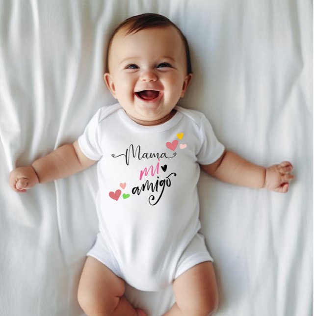 Mamma mi amigo baby bodykosti, Nyfödd bebis-gåva T Shirt (Skapare uppladdad)