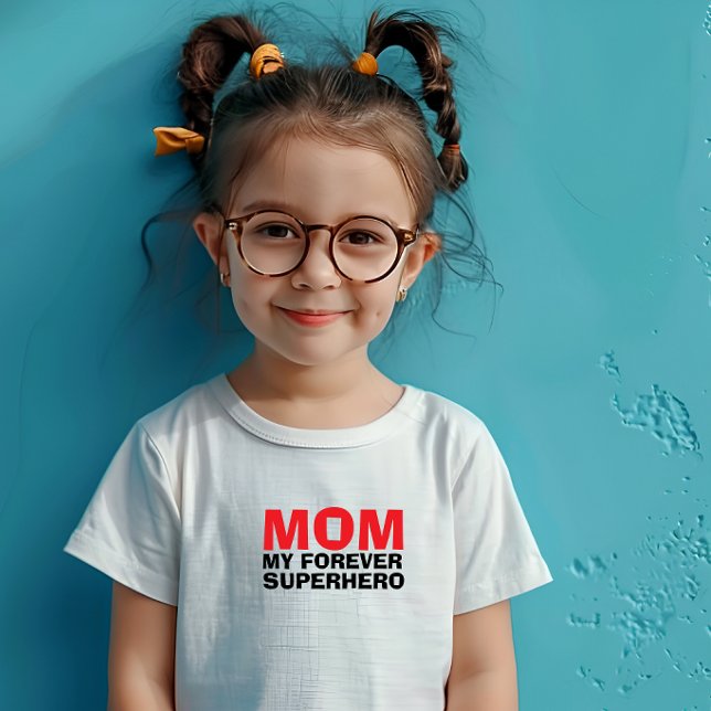 Mamma Min Eviga Superhjälte röd svart T Shirt (Skapare uppladdad)