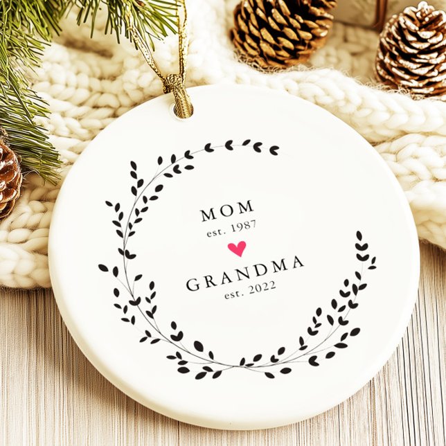 Mamma | Mormor År Est. Julgransprydnad Keramik (Skapare uppladdad)