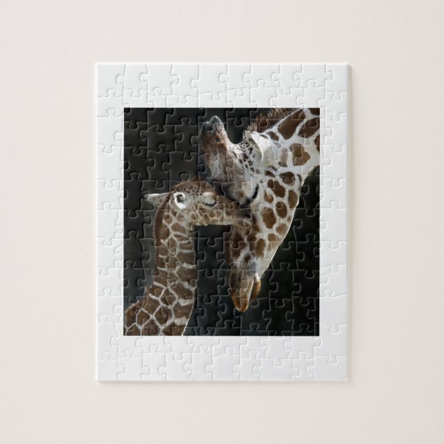 Mamma- och babygiraffomfamning pussel (Vertikal)