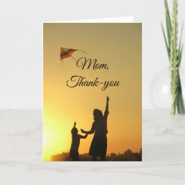 Mamma och barn med drakkort helgkort