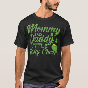 Mamma och Daddys Little Lucky Charm St Patricks Da T Shirt
