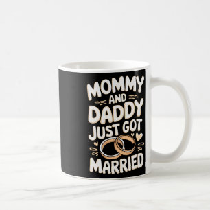 Mamma och pappa är precis gifta kaffemugg
