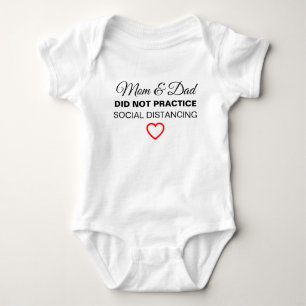 Mamma och Pappa Avstånd inte Social T Shirt