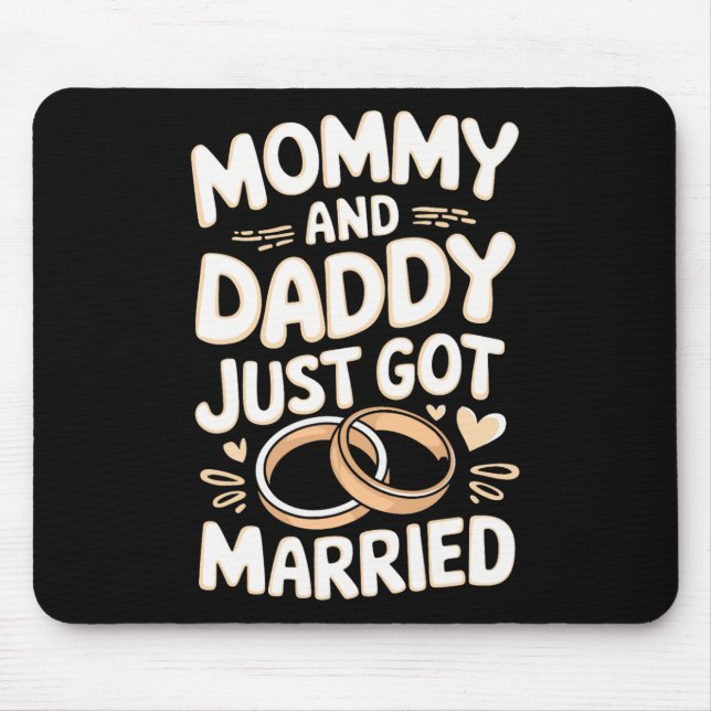 Mamma och pappa har just gift sig  musmatta (Framsidan)