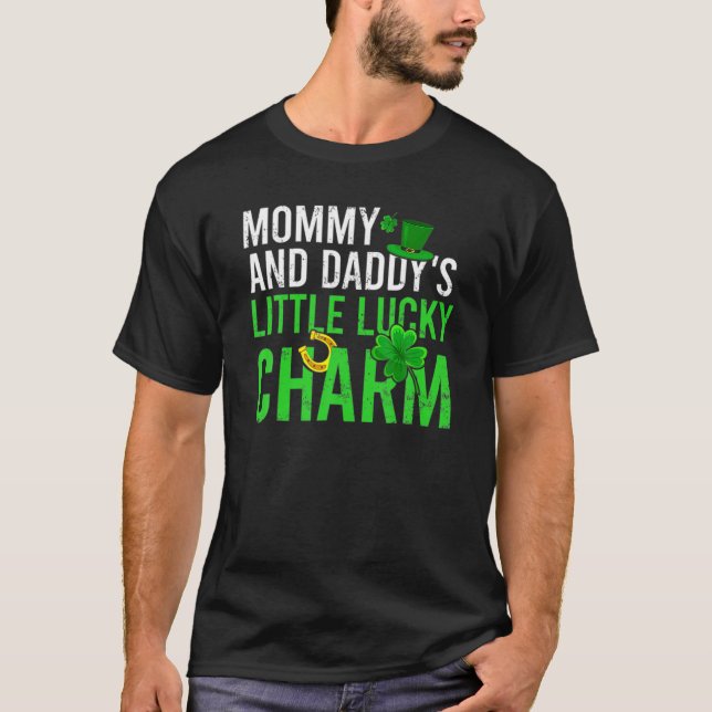 Mamma och Pappor Little Lucky Charm St Patrick's T Shirt (Framsida)