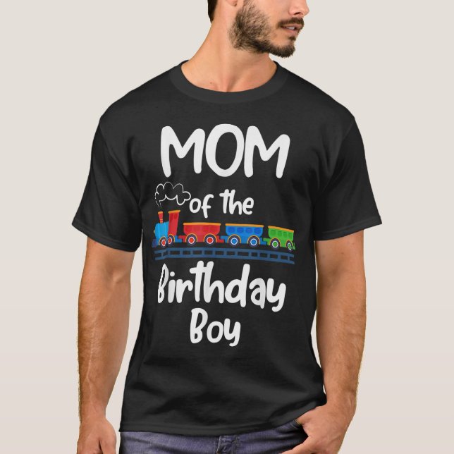 Mamma om födelsedagsmålet Tåg Leksaker T Shirt (Framsida)