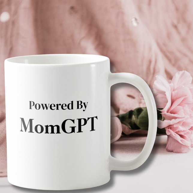 Mamma Rolig Födelsedag - Drivs Av MomGPT - AI-skäm Kaffemugg (Skapare uppladdad)