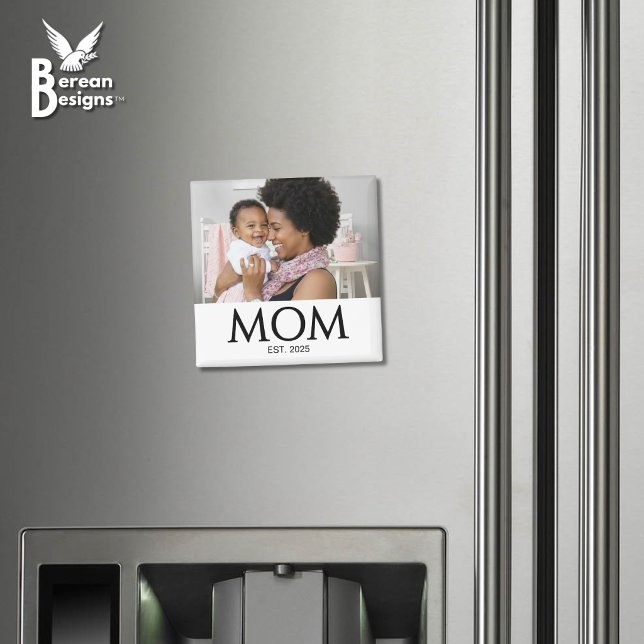 Mamma skapade fotopresent magnet (MOM ESTABLISHED Magnet with customizable photo and year. Ideal gift for Mother's Day and mom groups.)