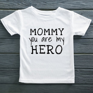 Mamma som du är min Hero Simple B&W-typografi T Shirt