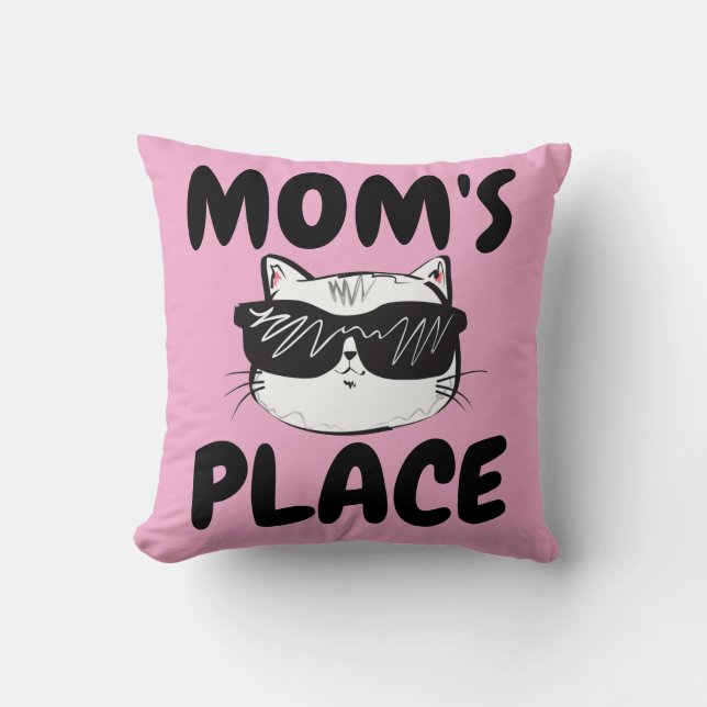 MAMMA STÄLLE CAT PILLOW KUDDE (Framsida)