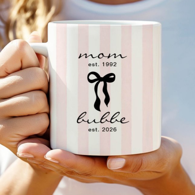 Mamma till Bubbe Est Mugg med rosett (Skapare uppladdad)