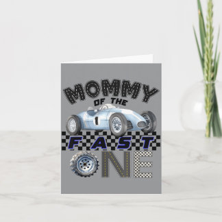 Mamma till den snabba ettårsfirande racingfamiljen kort