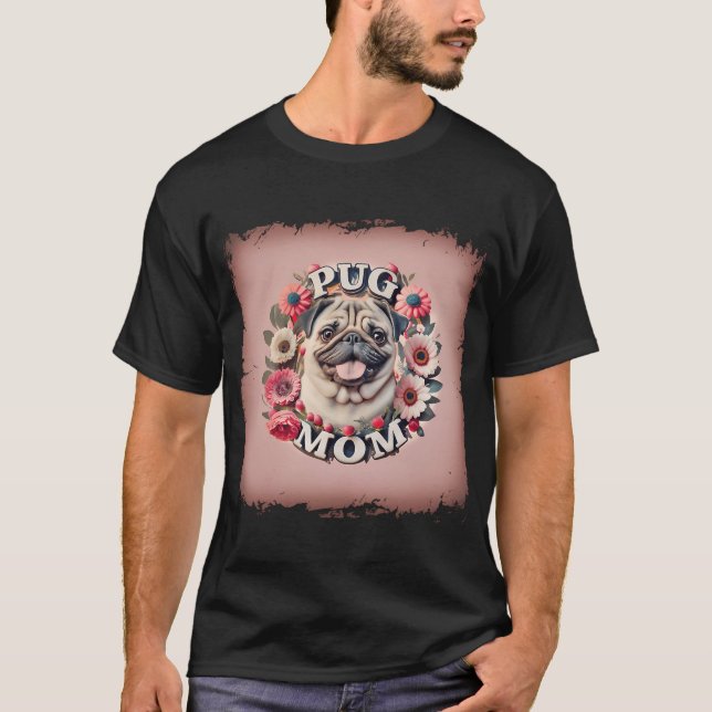 Mamma till mops  t shirt (Framsida)