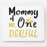 Mamma till Oanbudsful 1st One-Derful T-Shirt Musmatta<br><div class="desc">Kvinna Mamma från Onederful First One-Derful Matching T-Shirt Mamma från MR. Onederful Wonderful Funny 1st Birthday T-Shirt-födelsedags, 1:a, 1:a födelsedag, första födelsedag, mamma, nyfödd, mamma, mamma, söt, födelsedagspresent, grattis på födelsedagen, nutid, ett, 1-åring, första, 1, barn</div>