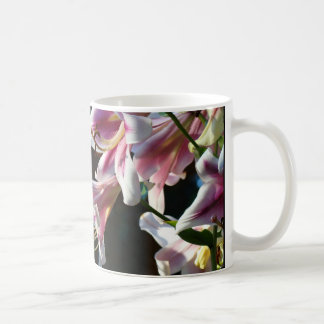 Mamma till tre i jakt på mer kaffe! mugg-gåva kaffemugg