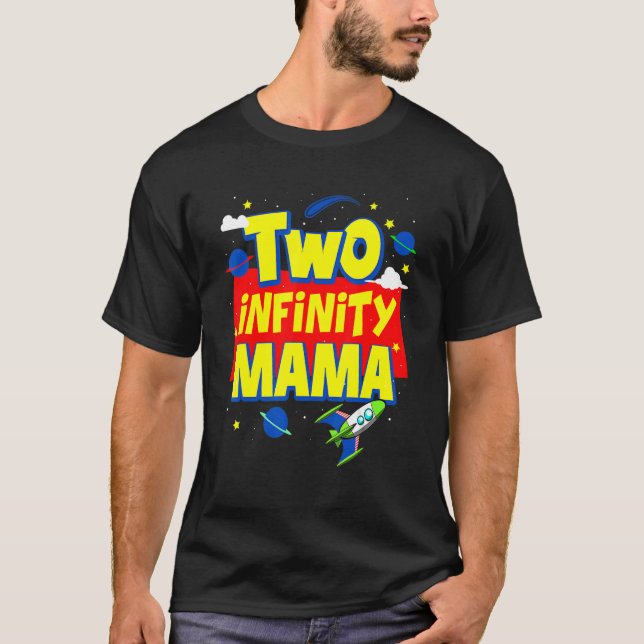 Mamma två oändligheter och Dekorationer efter föde T Shirt (Framsida)