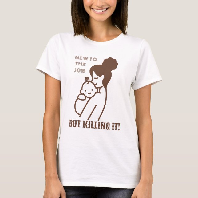 Mamma under utbildning - första gången Mamma Shirt T Shirt (Framsida)