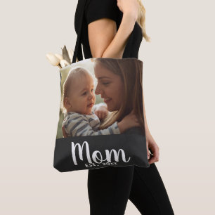 Mamma Upprättade Manus Svart Foto Tygkasse