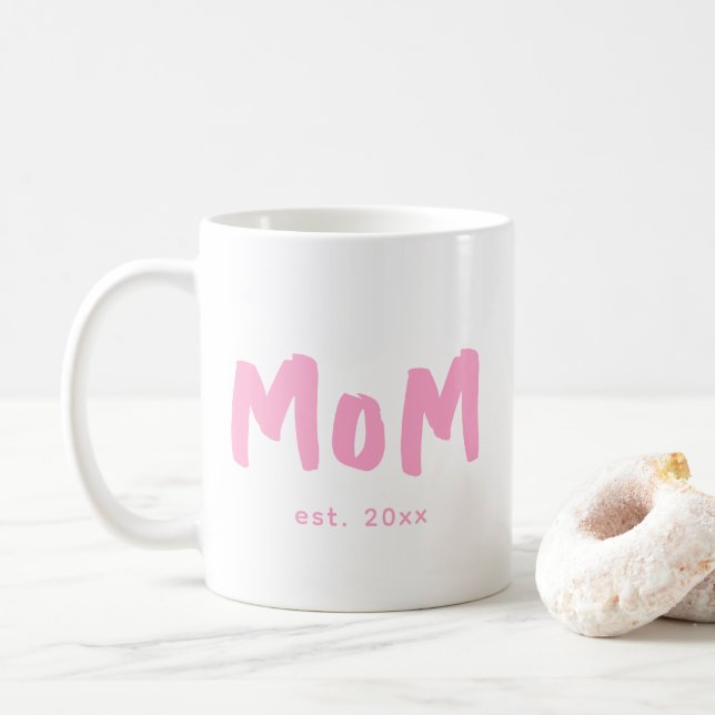 Mamma Upprättade Rosa Typografi Ny Mamma Kaffemugg (Med munk)