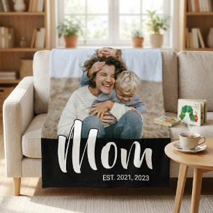 Mamma Upprättade Svart Modernt Skript Foto Fleecefilt