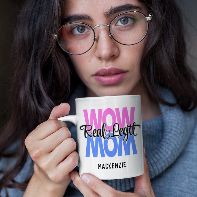 Mamma-utskrift av äkta Wow (Rosa och blått) Kaffemugg (Skapare uppladdad)