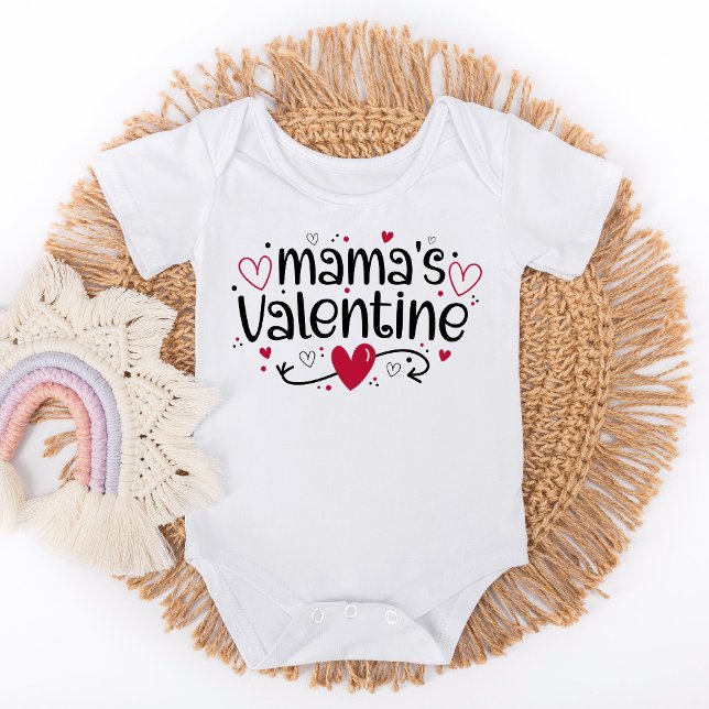 Mamma Valentine Söta hjärtan T Shirt (Skapare uppladdad)