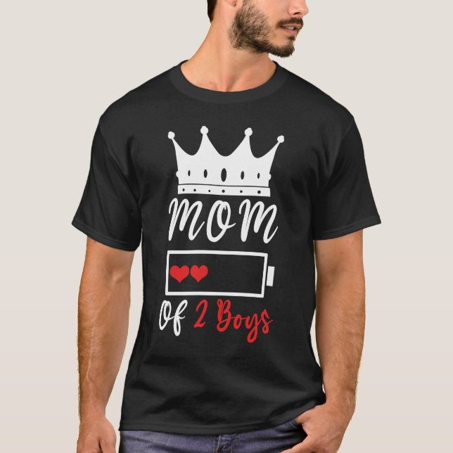 Mamma vid två bojor Kärlek Mamma citerar Lycklig M T Shirt (Framsida)