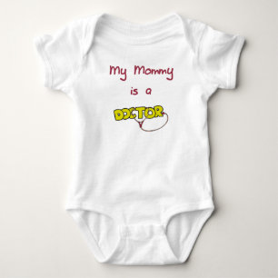 Mamman är en doktorbabyT-tröja T Shirt