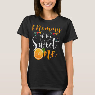 Mamman i den svenska Orangen för en första födelse T Shirt