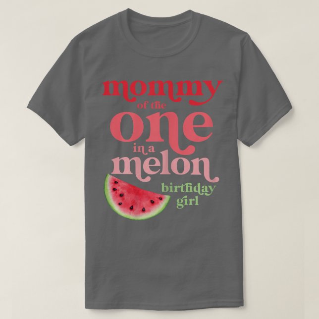Mamman i en Melon Birthday Girl T Shirt (Design framsida)