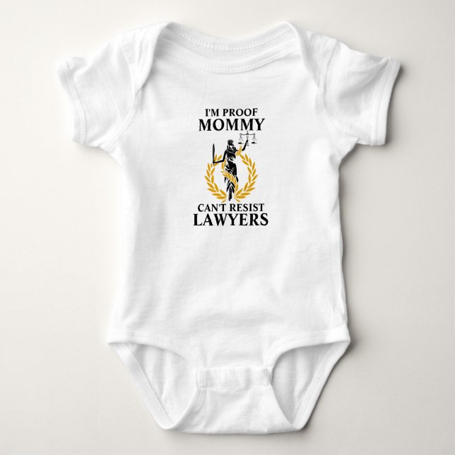 Mamman kan inte avvisa advokater t shirt (Framsida)