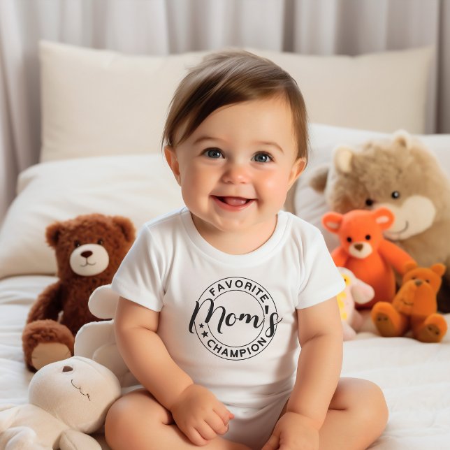 Mammas Favoritsegrare T Shirt (Skapare uppladdad)