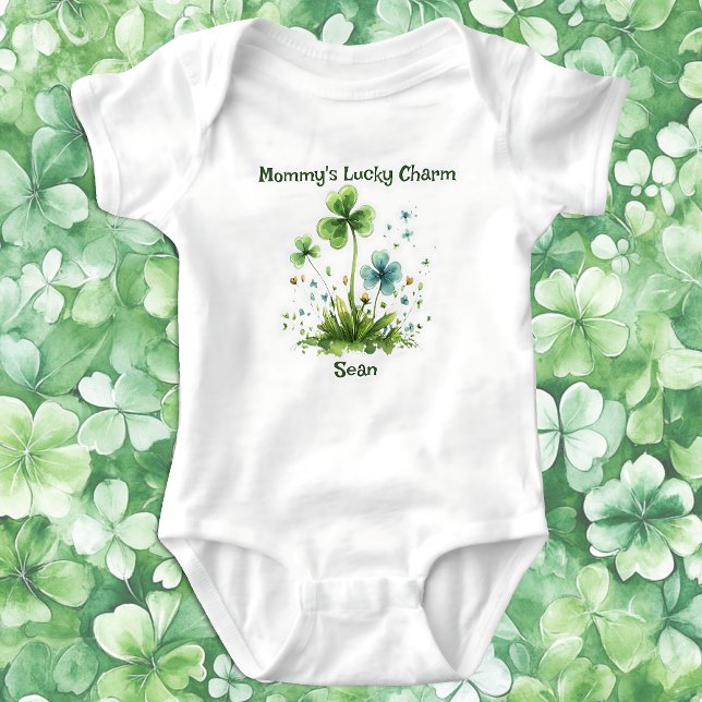Mammas lyckosamurja Shamrock St. Patricks Day T Shirt (Skapare uppladdad)