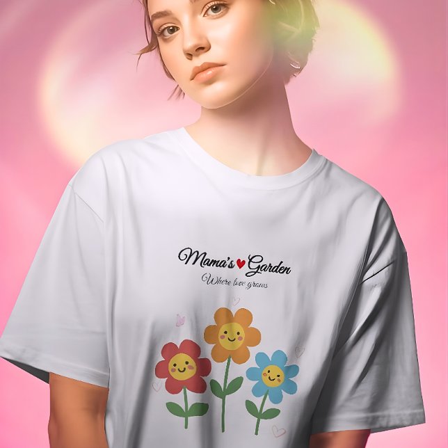 Mammas trädgård där kärlek växer | Blommig typogra T Shirt (Skapare uppladdad)