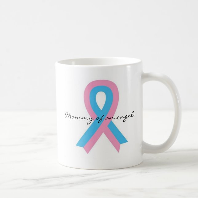 Mammor av en ängelmugg kaffemugg (Höger)