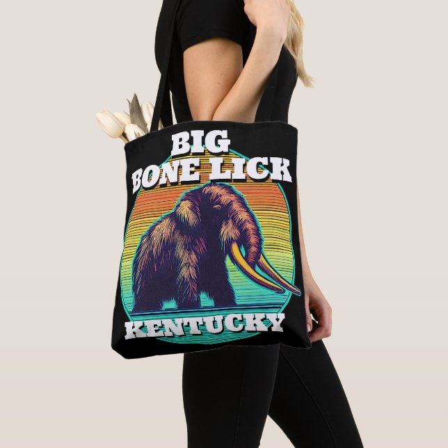 Mammoth och Big Bone Slickar Kentucky Tygkasse (Närbild)