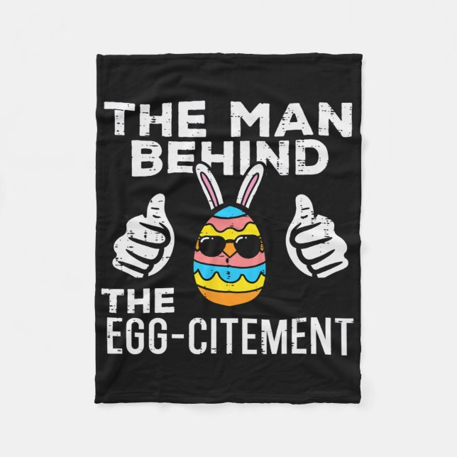 Man bakom Eggcitement påsk graviditetsannonsering Fleecefilt (Framsidan)