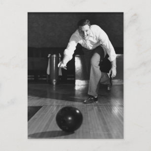 Man Bowling Vykort