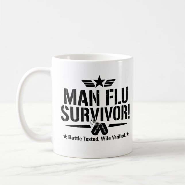 Man Flu Överlevare – Stridstestad, Hustru Verifier Kaffemugg (Vänster)