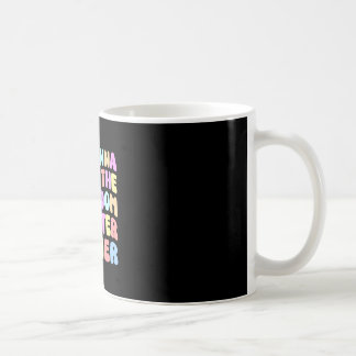 Män går sönder badrummet efter middag retro kaffemugg