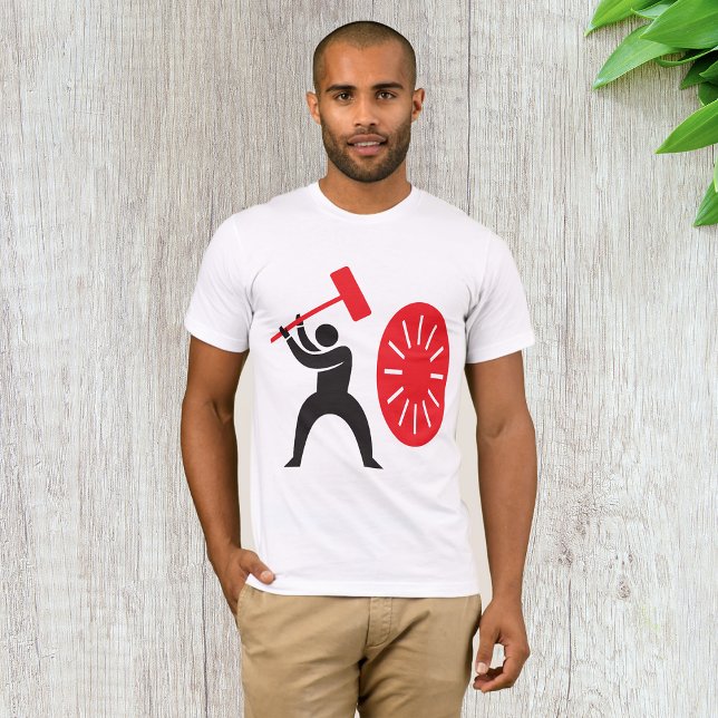 Man Hitting A Gong Manar T-Shirt (Skapare uppladdad)