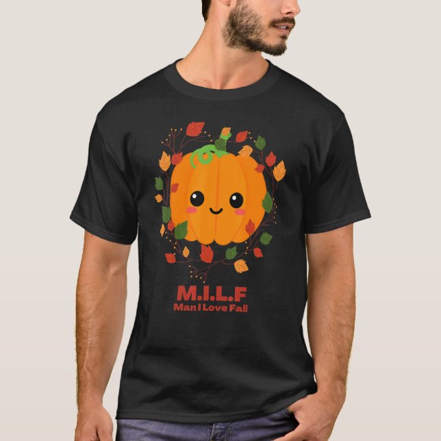 Man I Kärlek Fall M I L F-design T Shirt (Framsida)
