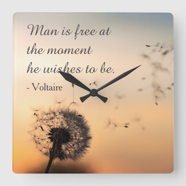 Man is Free Voltaire Quote Fyrkantig Klocka (Framsida)