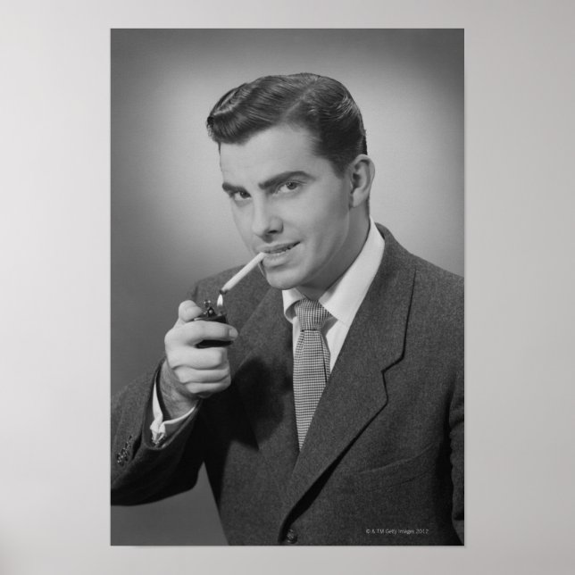 Man Lighting Cigarette Poster (Framsidan)