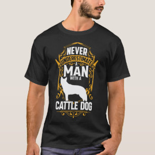 Man med Australian Cattle Hund Queensland Heeler T Shirt